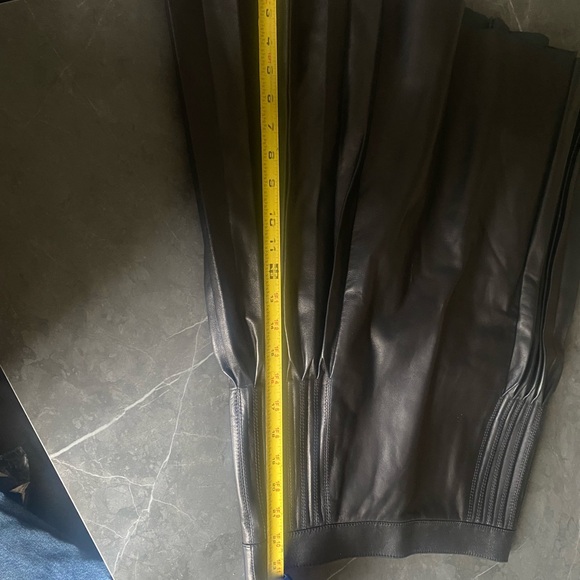 Givenchy Black A-Line Pleated Skirt- size 36 - Picture 11 of 12